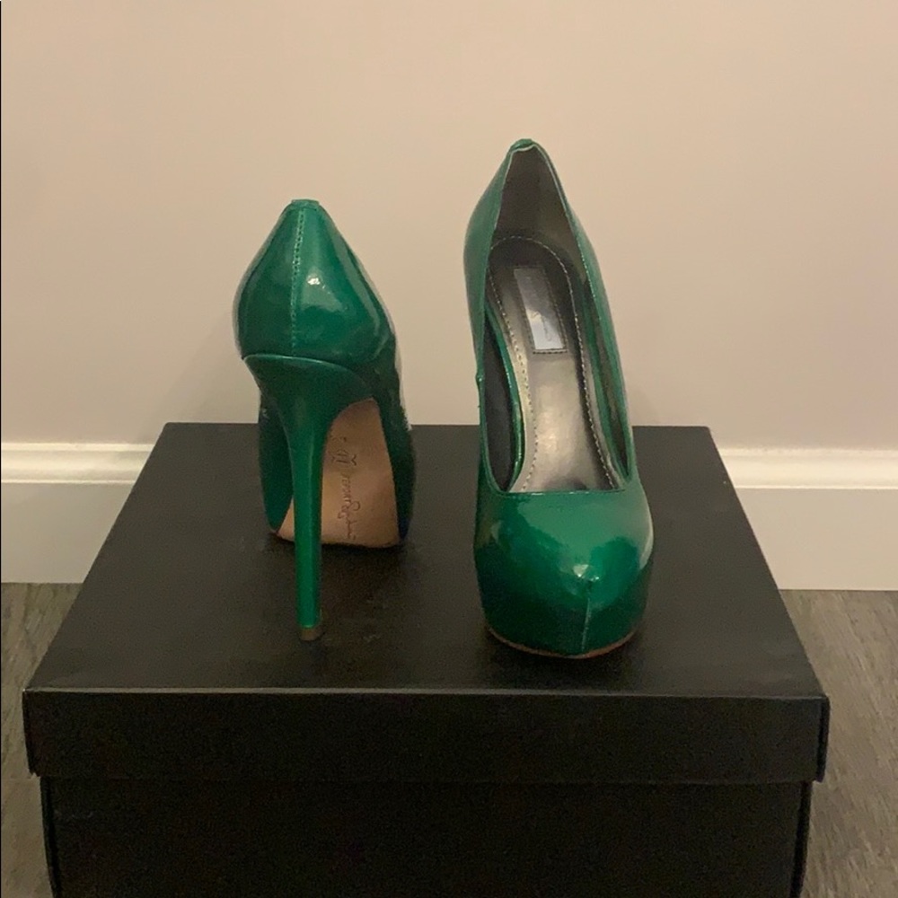 Green Platform Pump - image 4